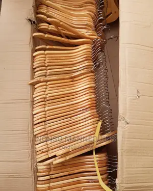 Photo - Wooden Hangerz