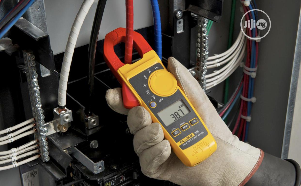 Fluke 325 Digital Clamp Meter