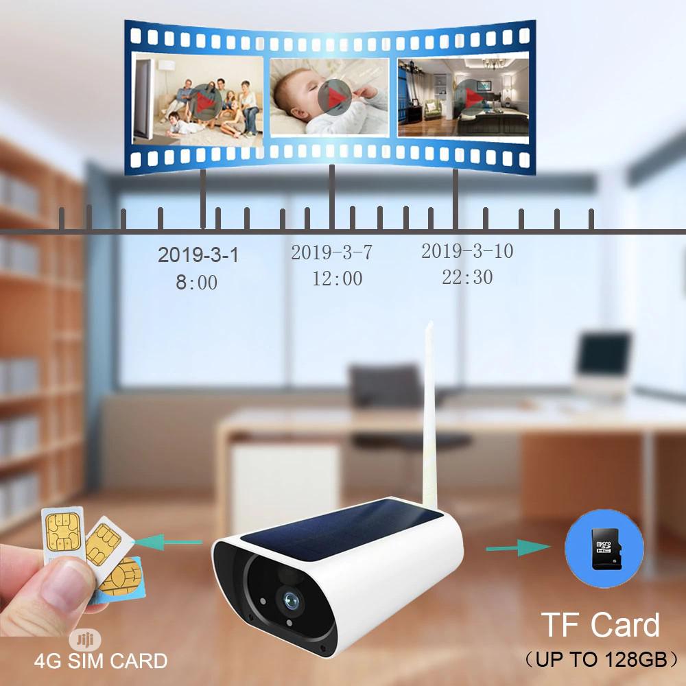 Solar Rechargeable Battery Powered 3G 4G SIM Card Camera