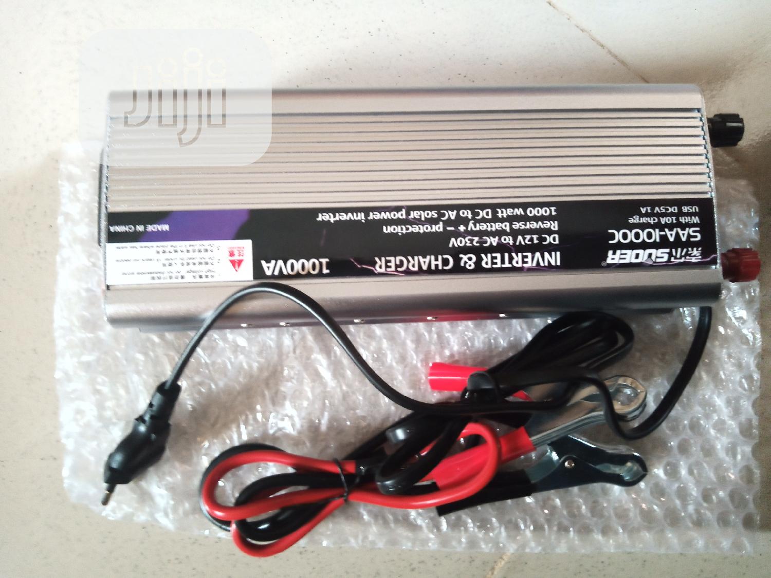 Suoer Inverter With Charger 1000va