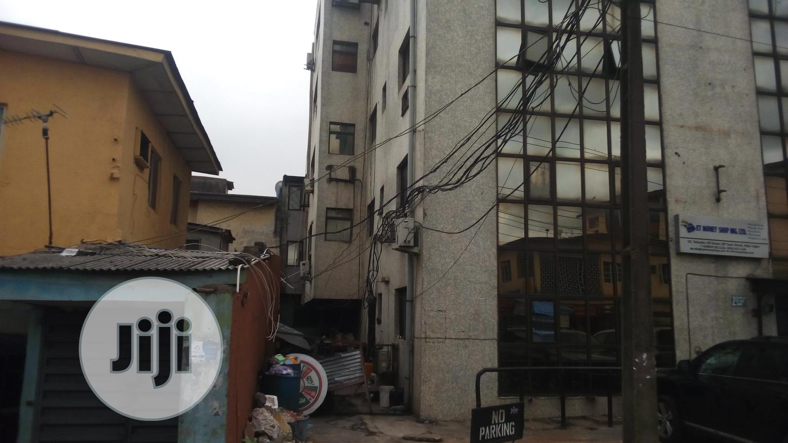 Executive 4 Storey Building for Sale