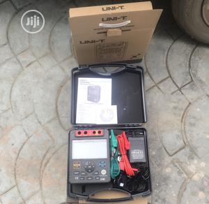 Professional Insulation Tester UT513A
