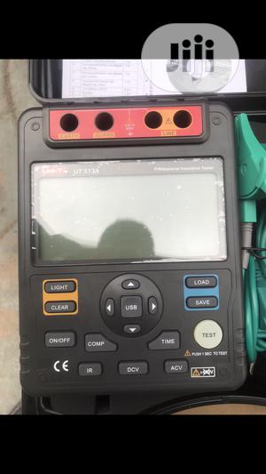 Professional Insulation Tester UT513A