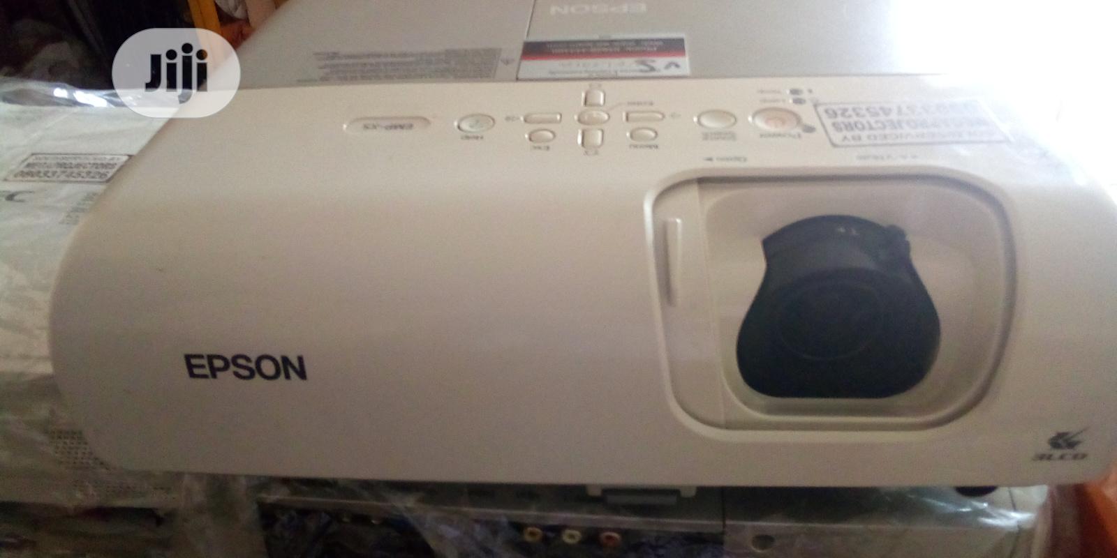 Sharp Epson Projector