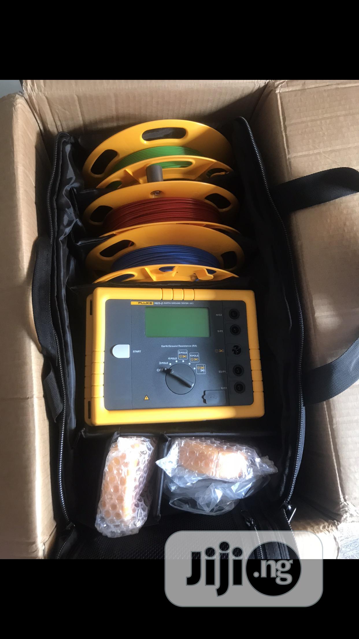 Fluke 1625-2 Earth Ground Tester Kit