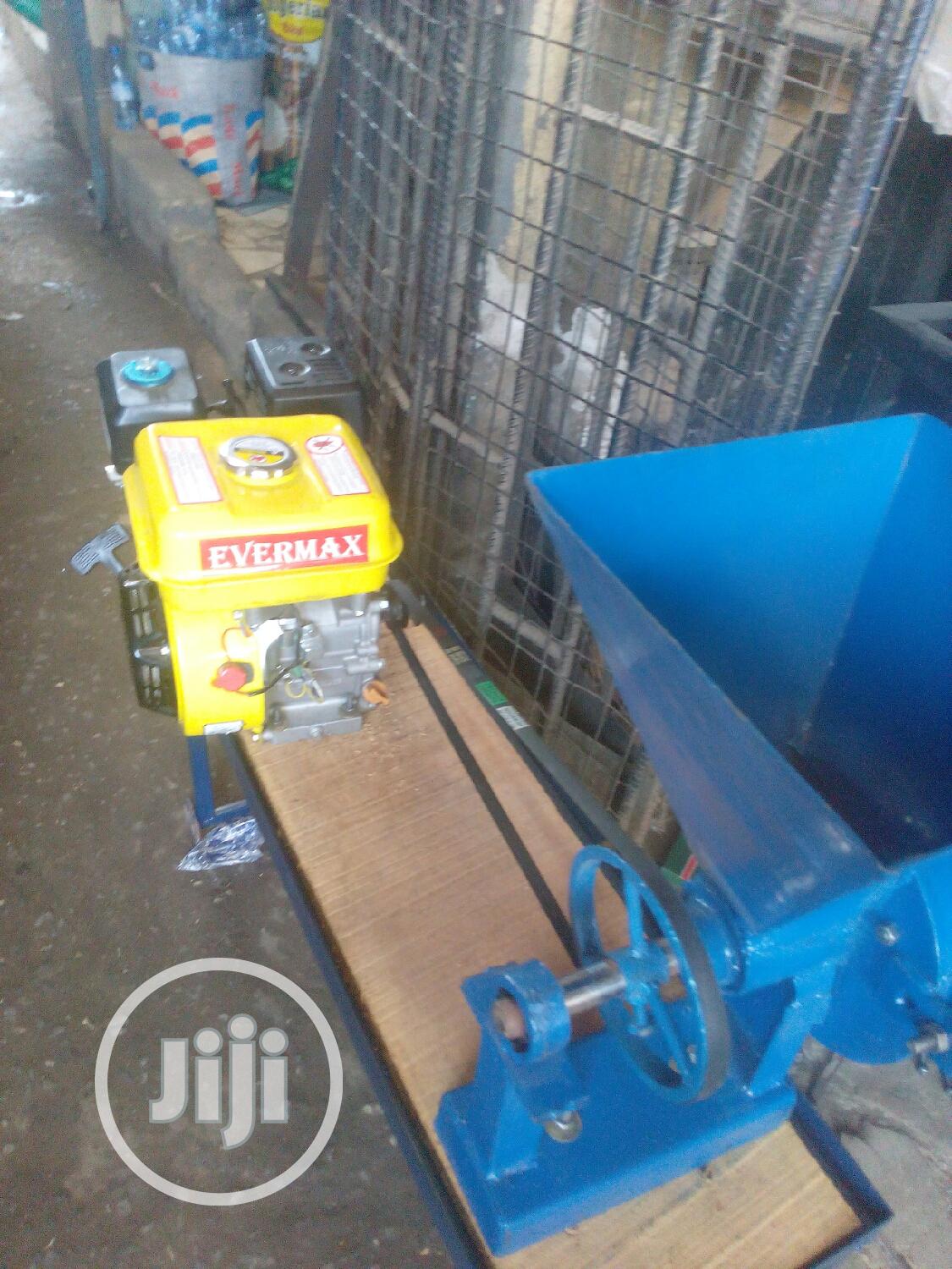 Grinding Machine