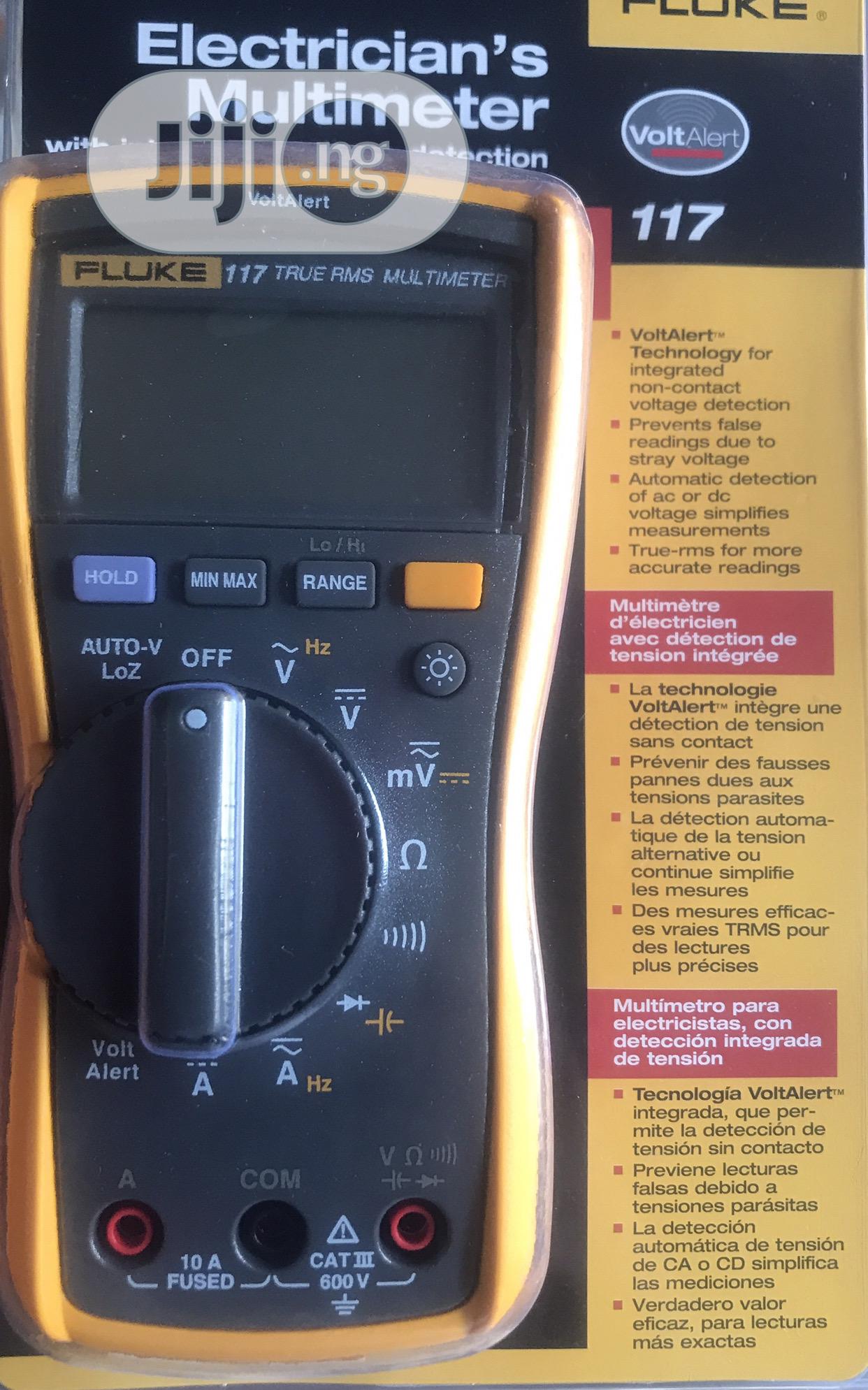 Fluke 115 Digital Multimeter