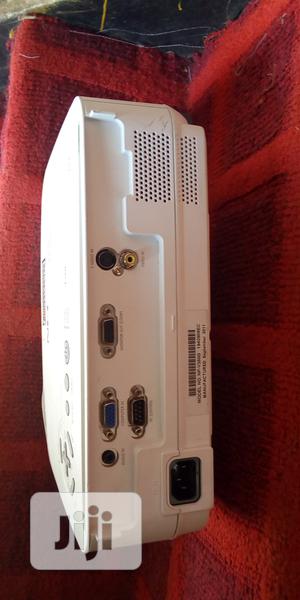 Super NEC Projector