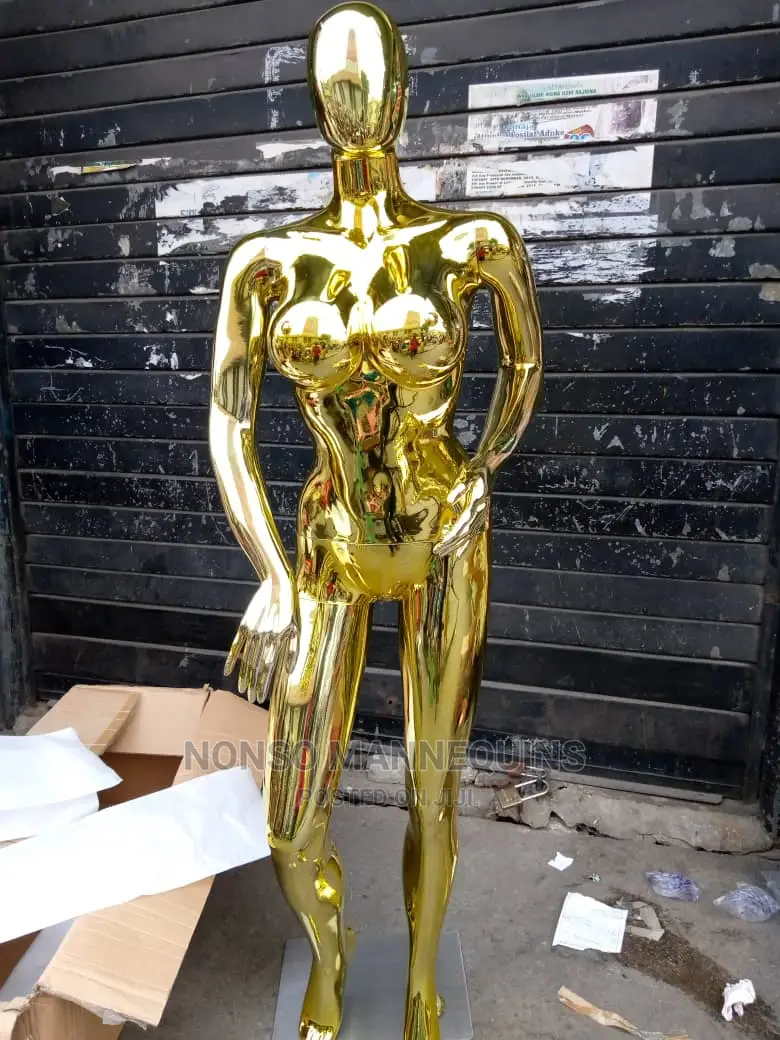 Busty Gold Chrome