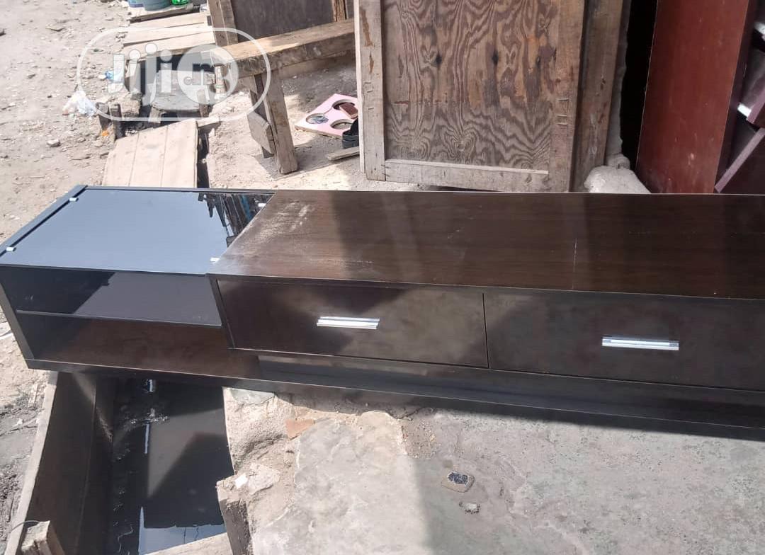 6ft TV Console