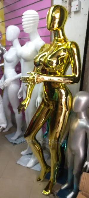 Busty Gold Chrome