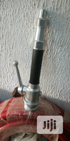 2.5'' Hand Control Nozzle.