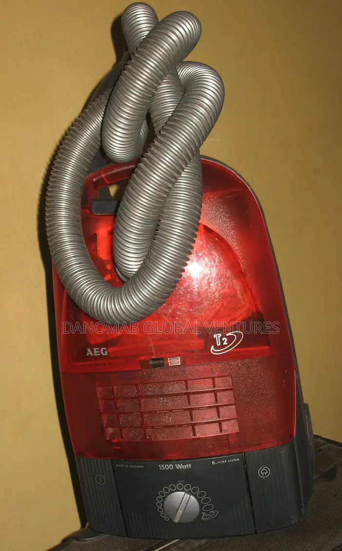 AEG T2 Vacuum Cleaner With 6 Filter System Feature