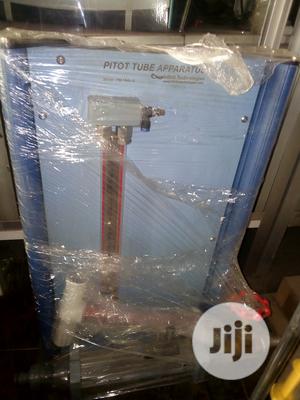 Pitot Tube Apparatus
