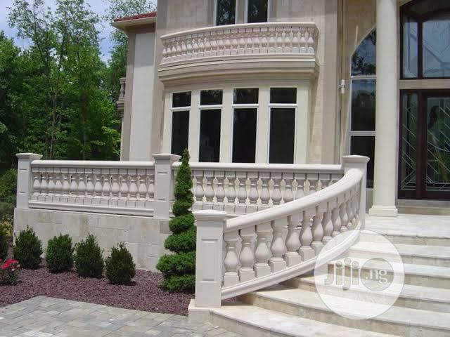 Classic Style Concrete Balustrades Set (Grey)