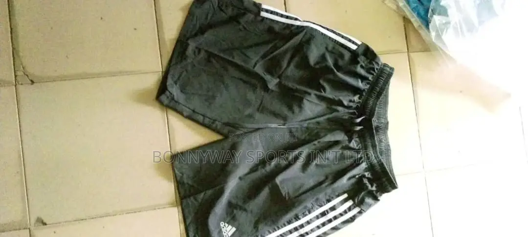 Adidas Short