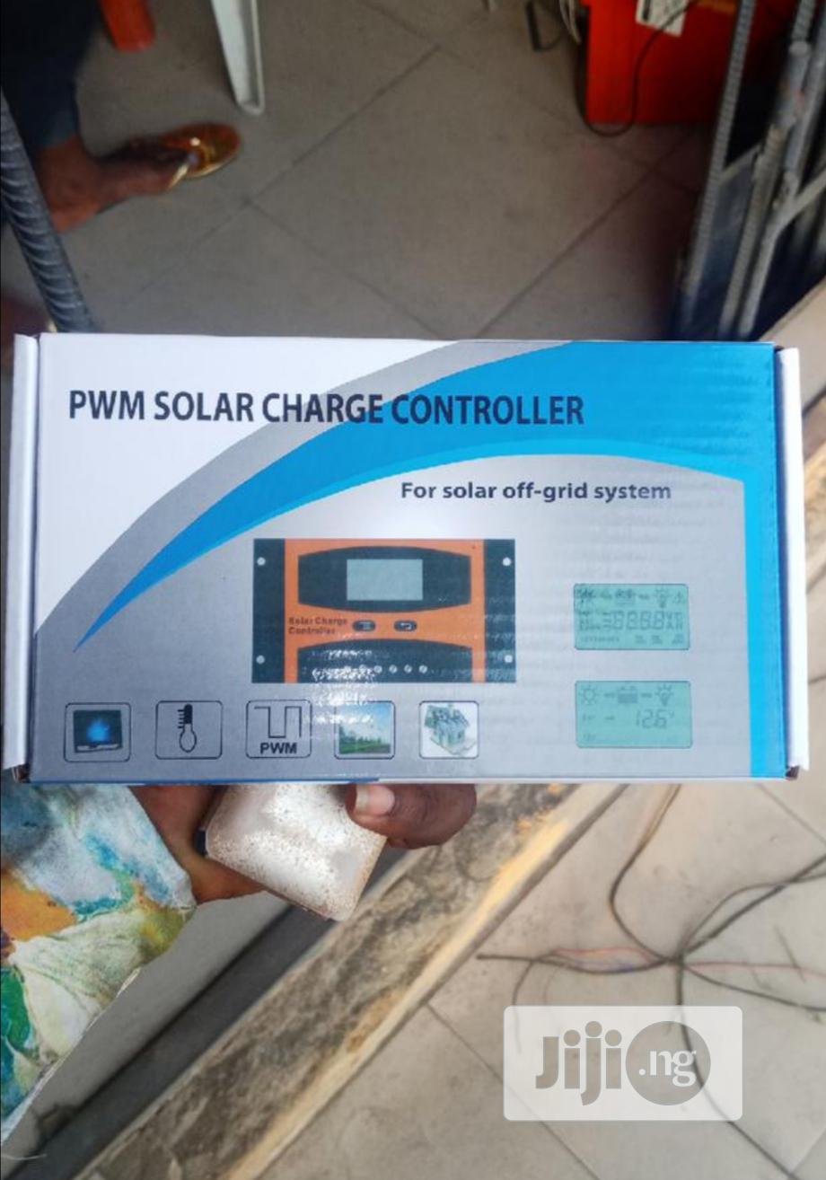 PWM 30ah 12/24v Charge Controller