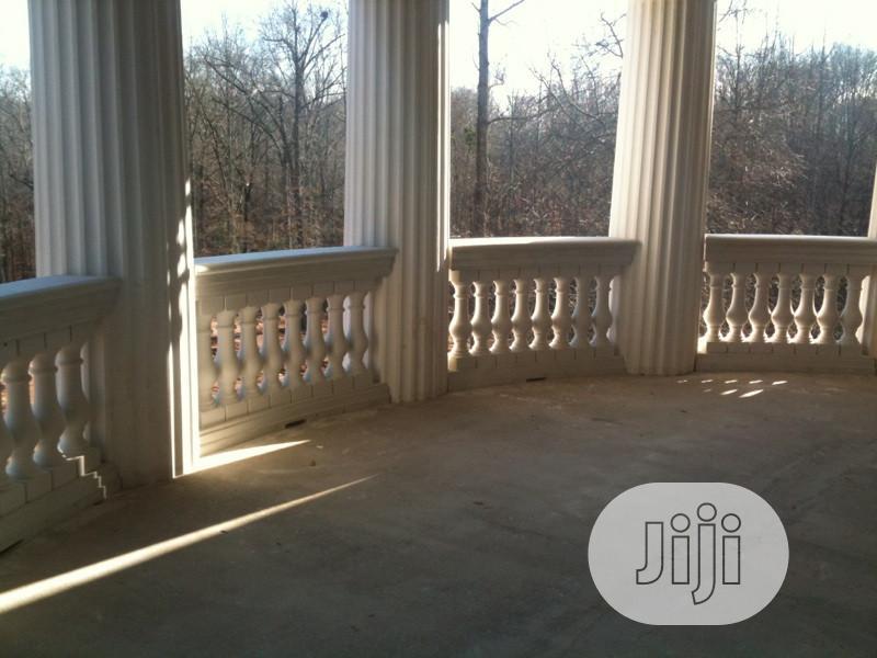 Classic Style Concrete Balustrades Set (Grey)