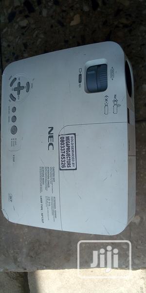 Unique NEC Projector