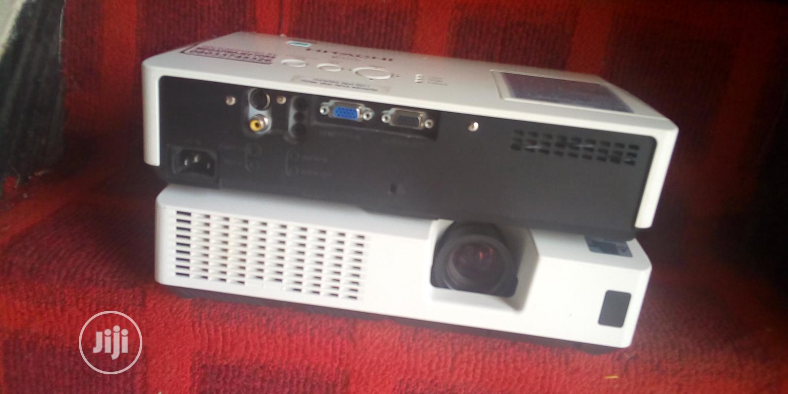Slim Hitachi Projector