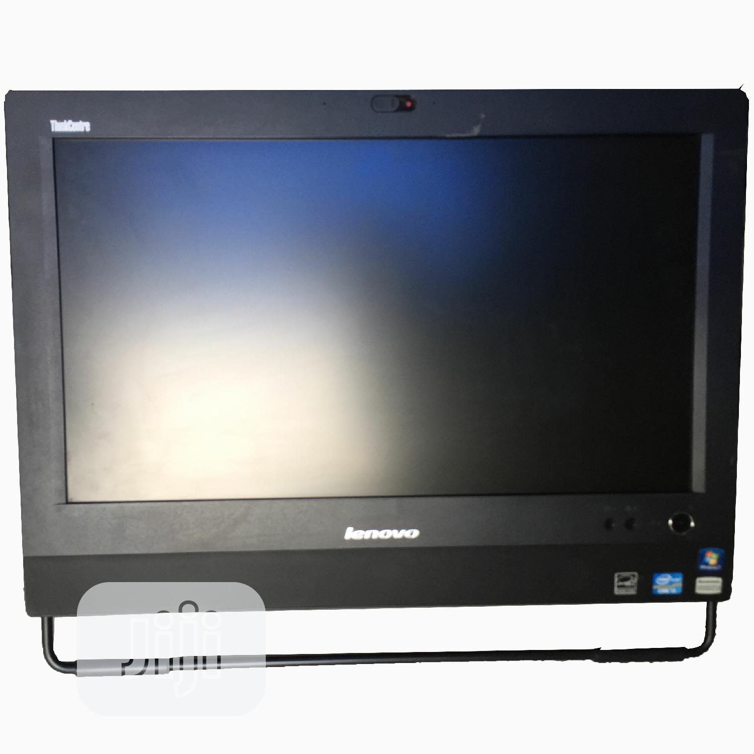 Desktop Computer Lenovo 4GB Intel Core i3 HDD 500GB