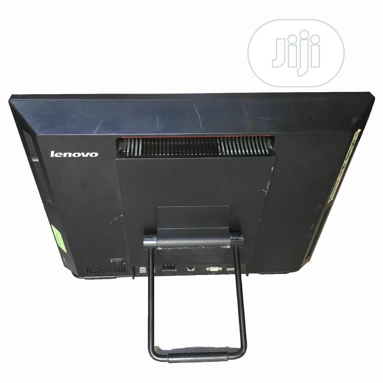 Desktop Computer Lenovo 4GB Intel Core i3 HDD 500GB