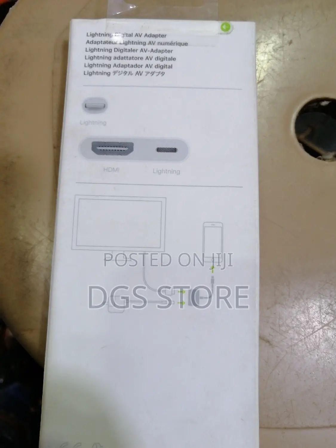 Lightning Digital AV Adapter iPhone, iPad and iPod Models
