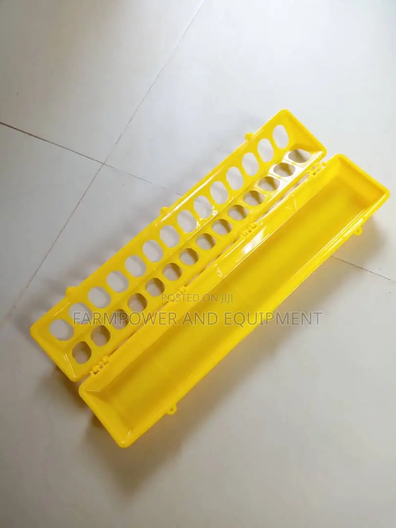 Flip Top Chick Feeder