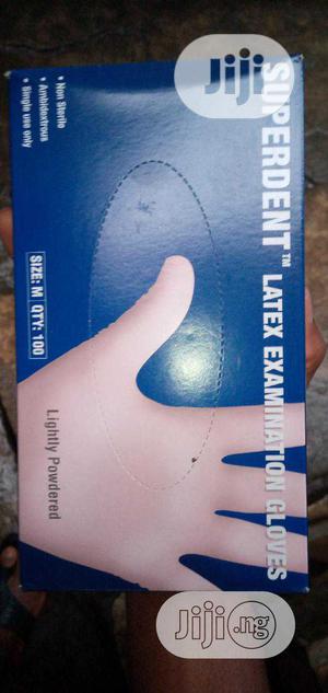 Latex Medical Hand Gloves