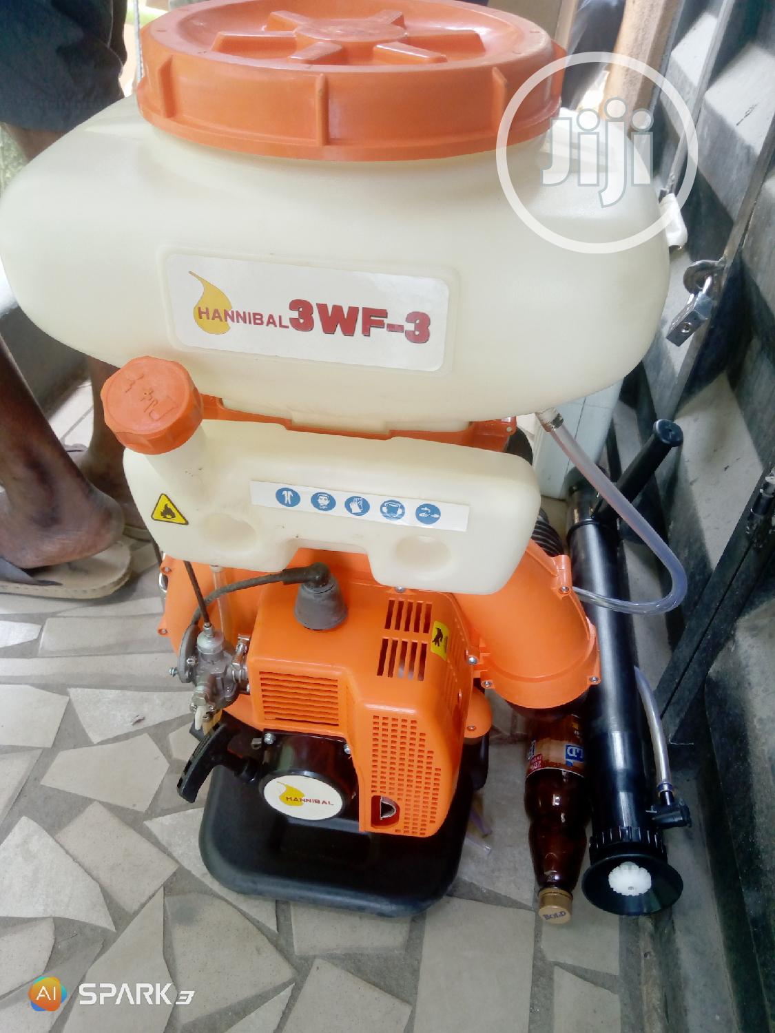 Motorise Spray Machine