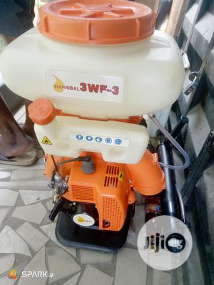 Motorise Spray Machine