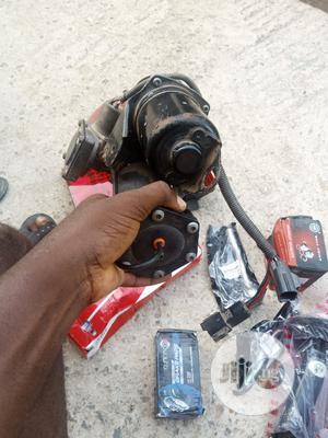 Land Rover Suspension Pump Used 100% Ok