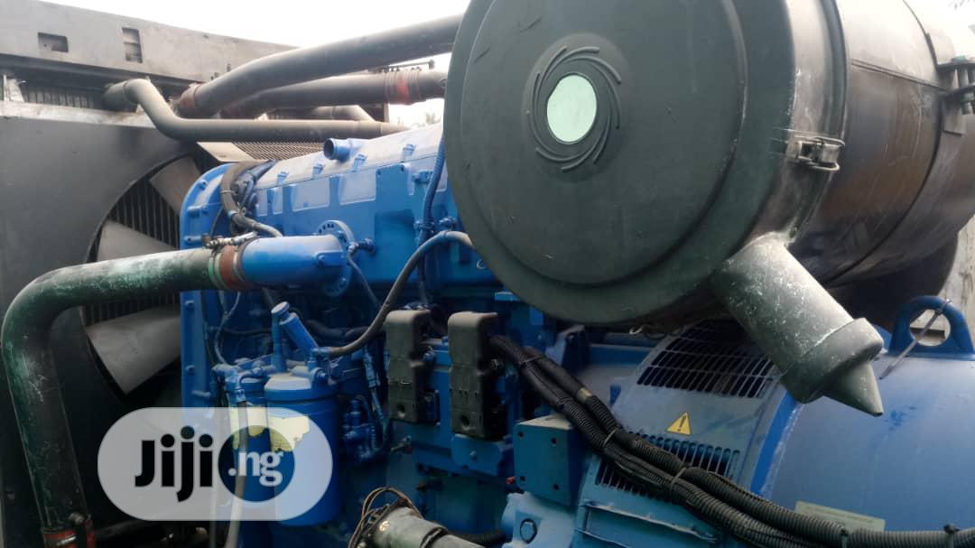 Basic 650kva Perkins Generator