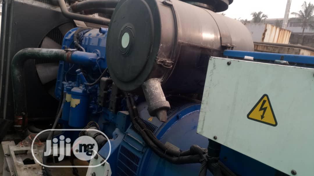 Basic 650kva Perkins Generator