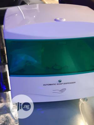 Quality Automatic Dispenser