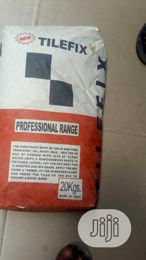 Good Quality Tiles Gum
