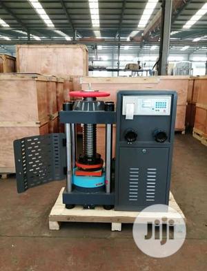Digital Compression Testing Machine (CTM 2000KN)