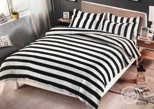 Camou Duvet, Bedsheet With 4 Pillow Cases
