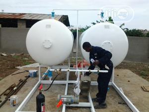 LPG Installation , Twin 2.5tons = 5tons