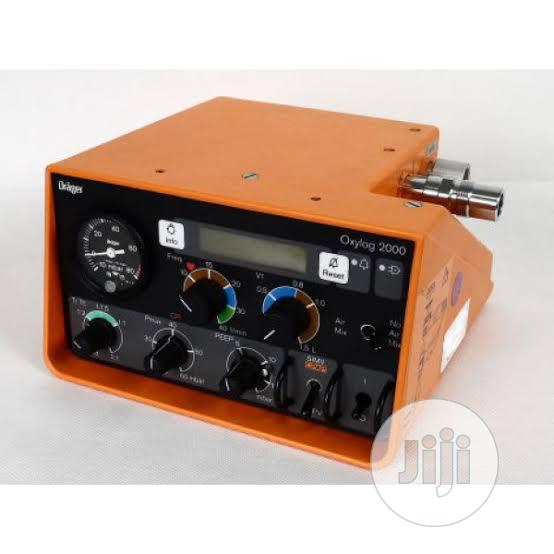 DRAEGER Oxylog 2000 Ventilator