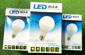 7W Plastic Solar LED Bulbs