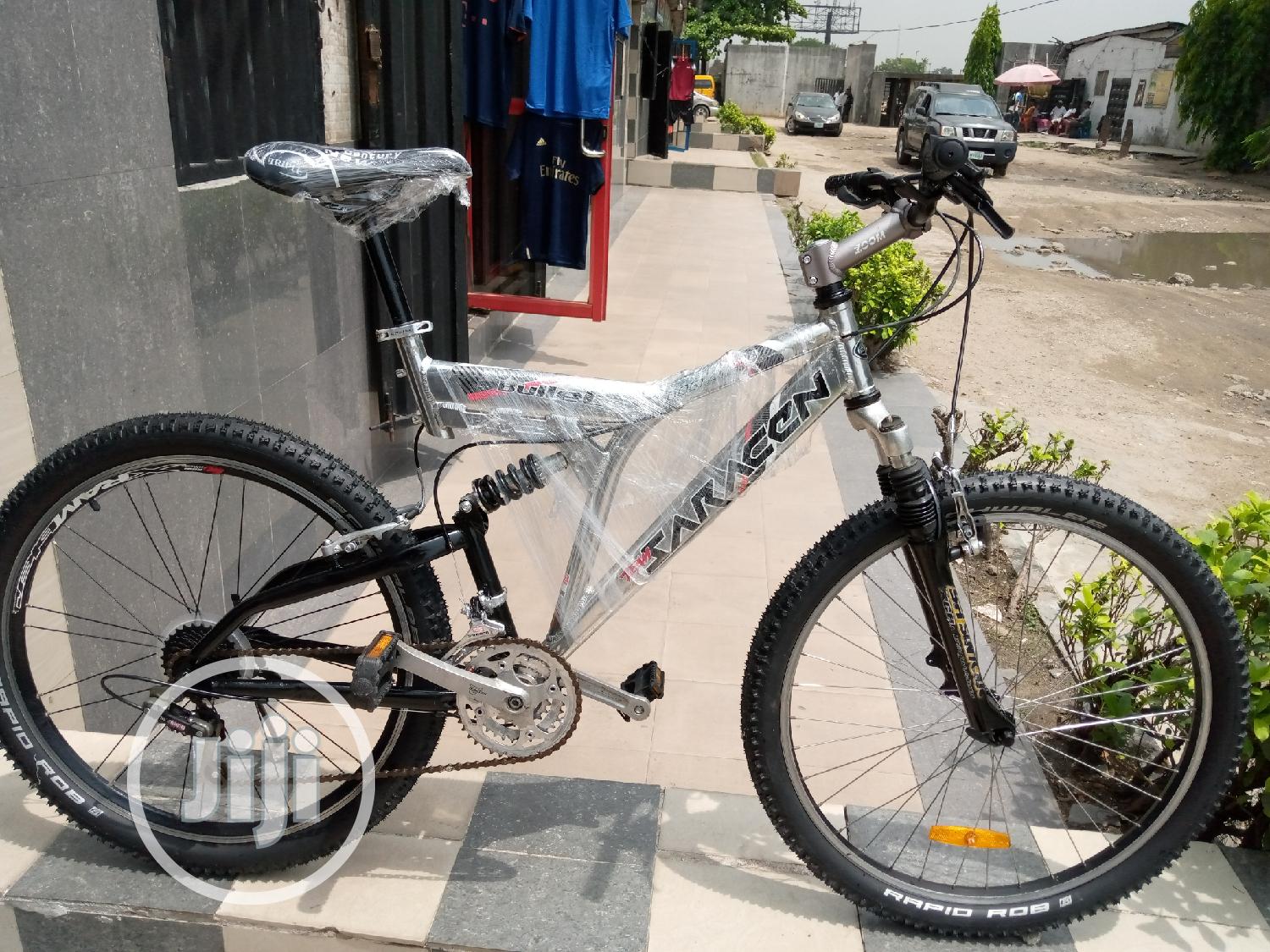 Saracen Sport Bicycle Big Tyre