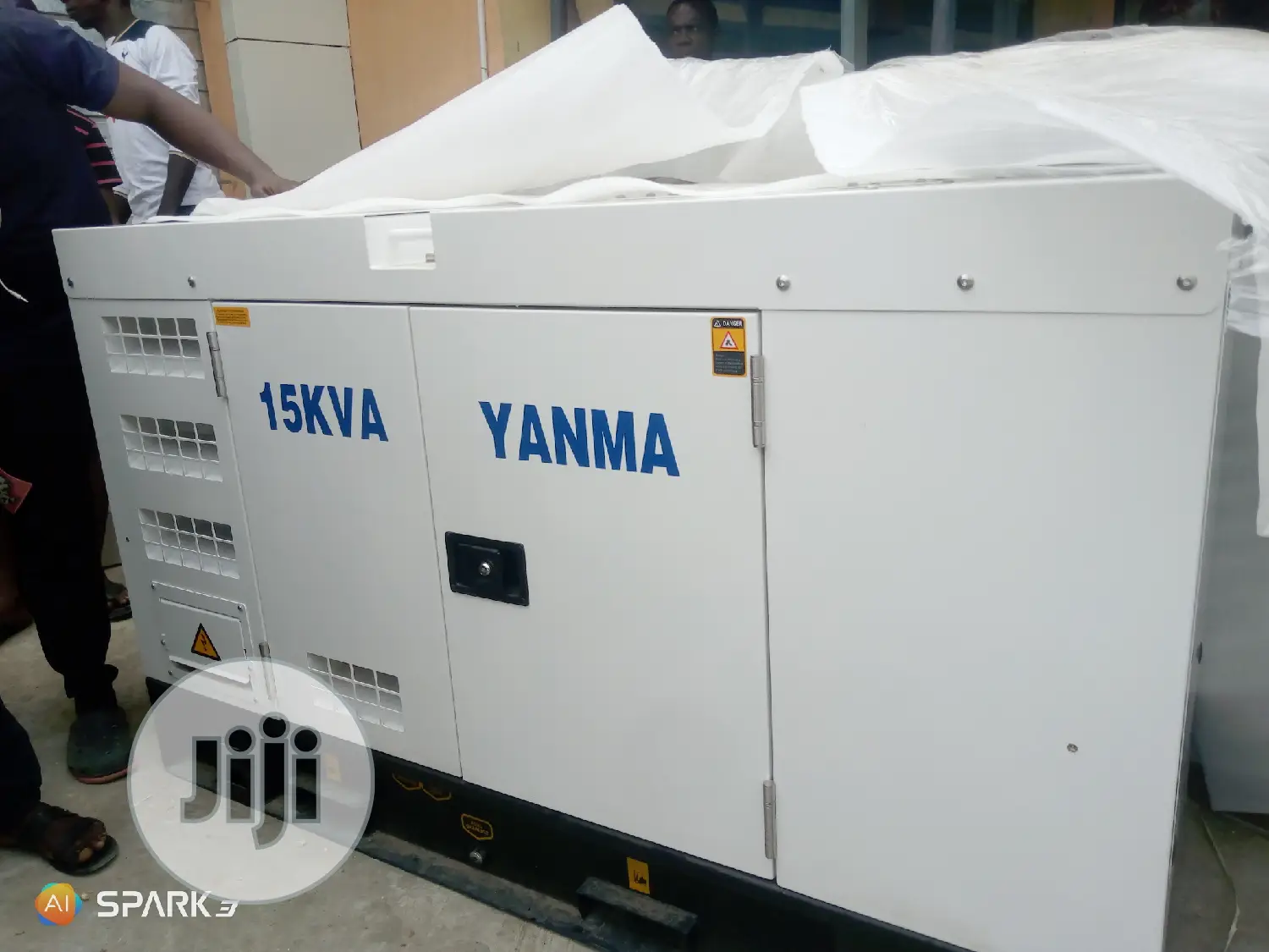 Generator Yanma
