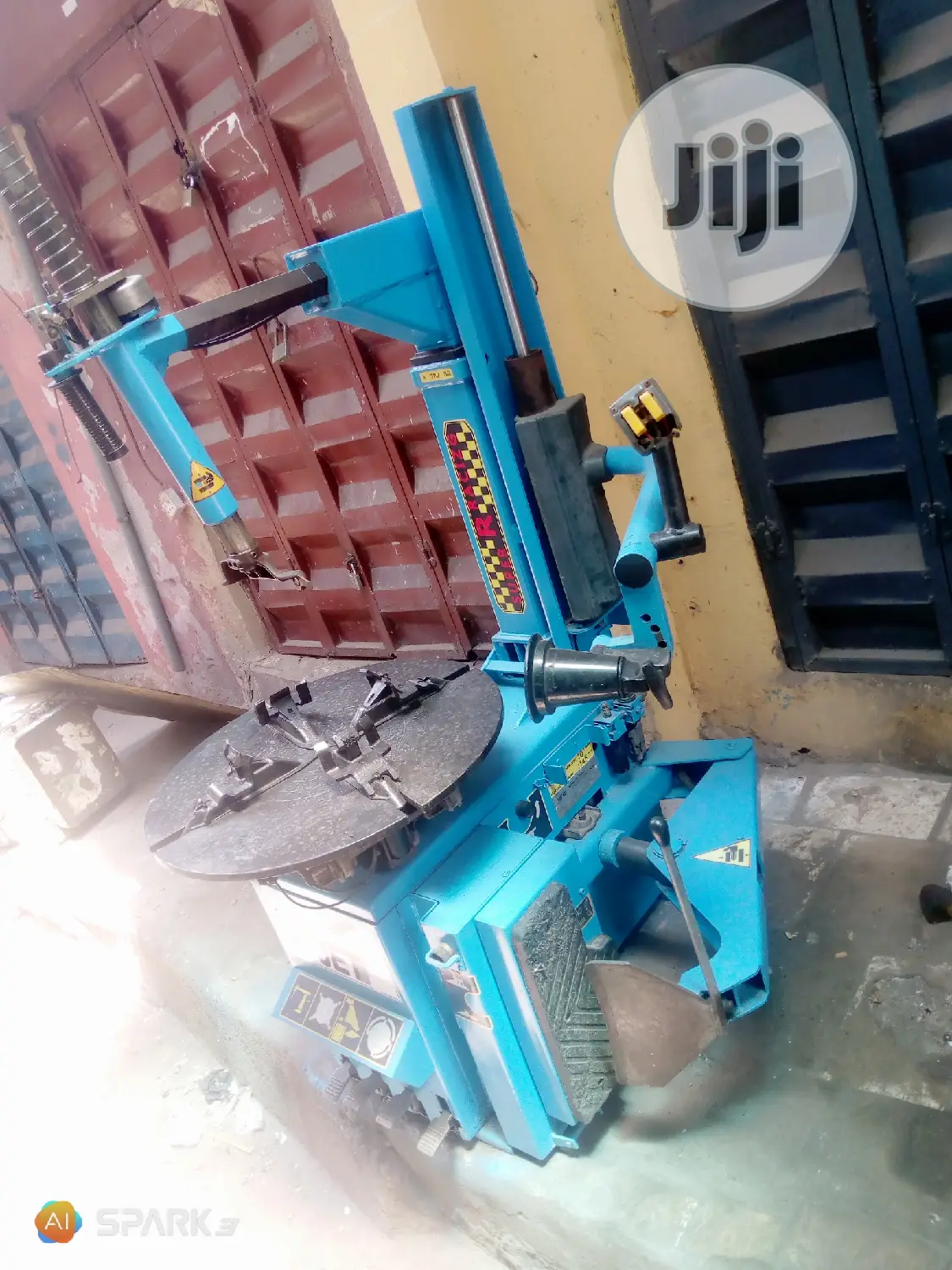 Tyre Changer