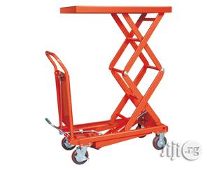Hydraulic Lift Table