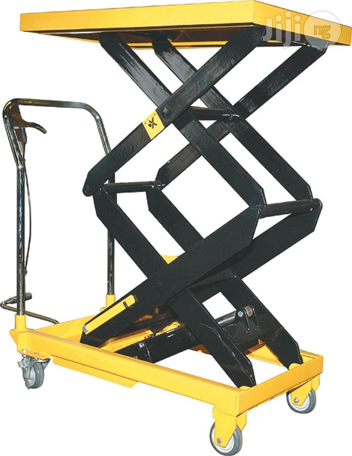Hydraulic Lift Table