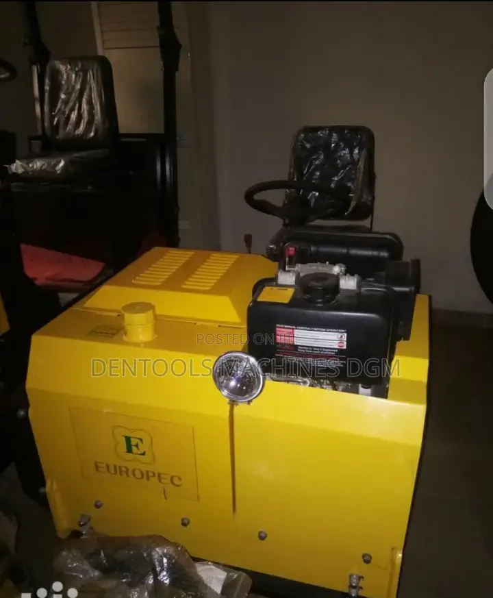 Mini Ride Road Compactor New