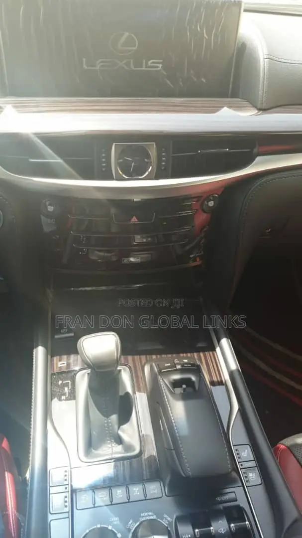 Lexus LX 2020 Black