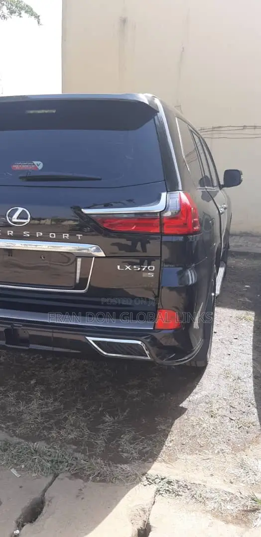 Lexus LX 2020 Black