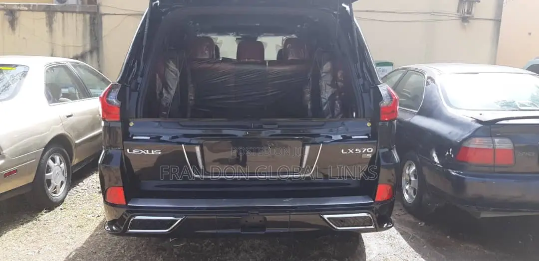 Lexus LX 2020 Black
